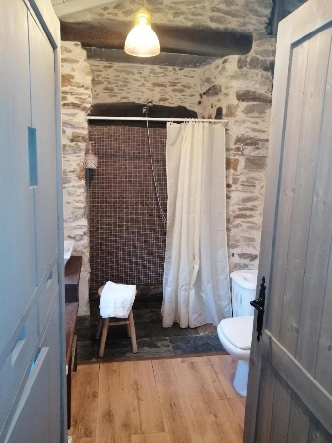 Las Casitas De Peares Βίλα Carballedo  Εξωτερικό φωτογραφία